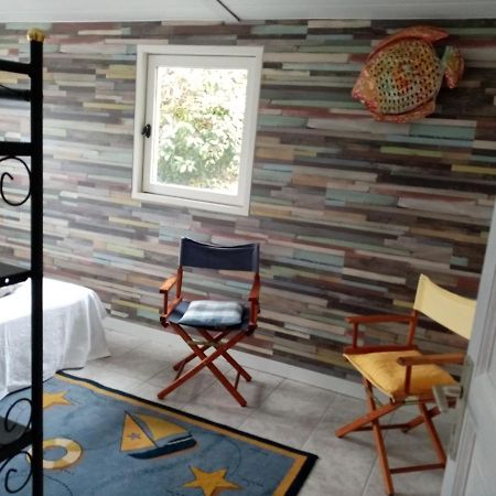 La Chambre Du Randonneur Bangor Bagian luar foto